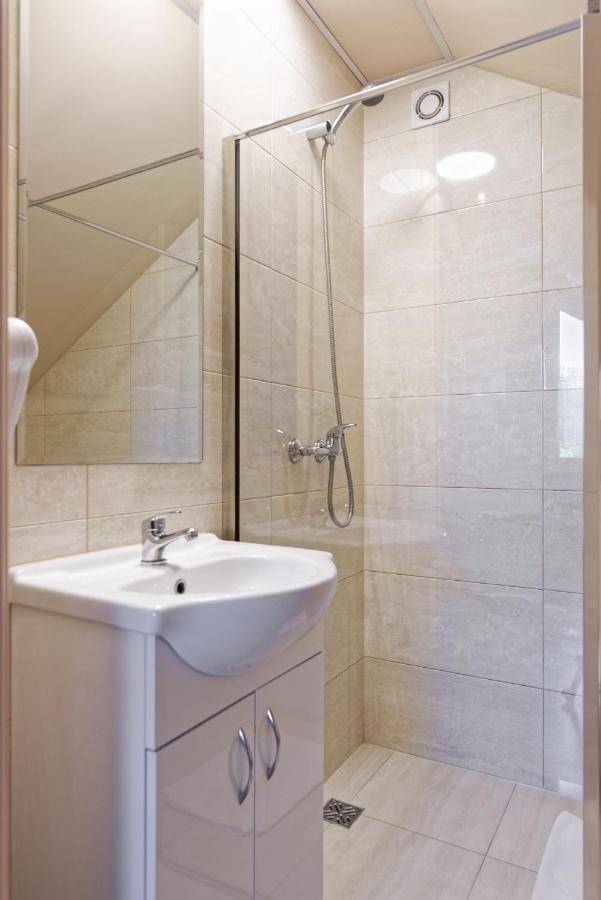 Pensjon Polska Bed & Breakfast Poznan Ngoại thất bức ảnh