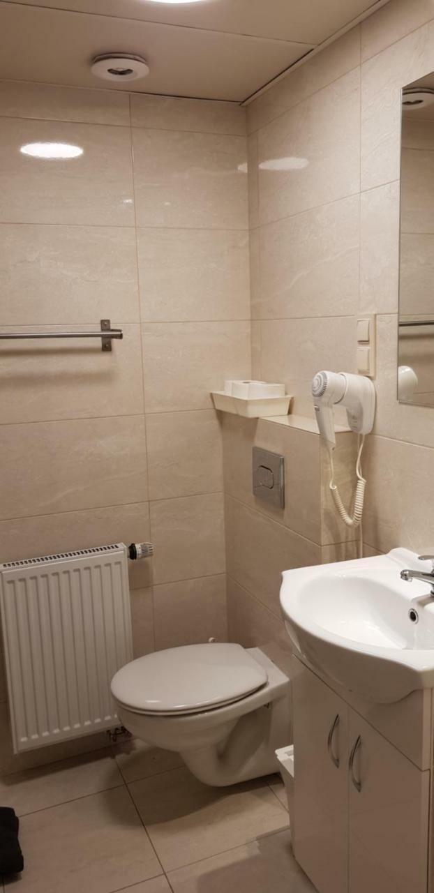 Pensjon Polska Bed & Breakfast Poznan Ngoại thất bức ảnh